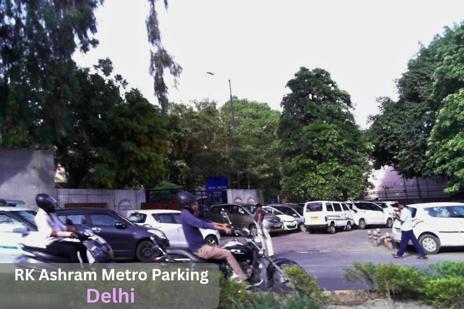 RK Ashram Metro Parking
